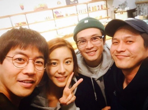 이상윤 유이 / 이켠 인스타