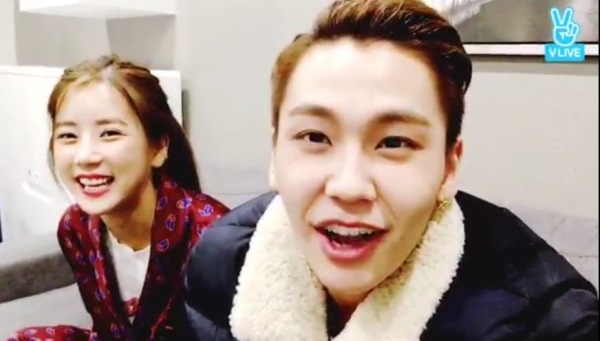 (Naver V App)
