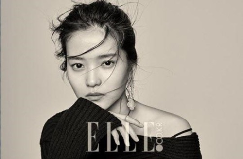 영화 ‘1987’에 합류한 배우 김태리의 화보가 남성 팬들의 눈길을 사로잡았다. 사진=엘르