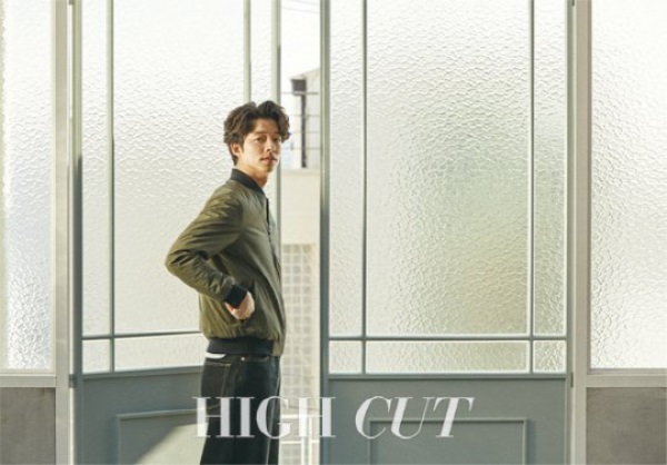 (High Cut)