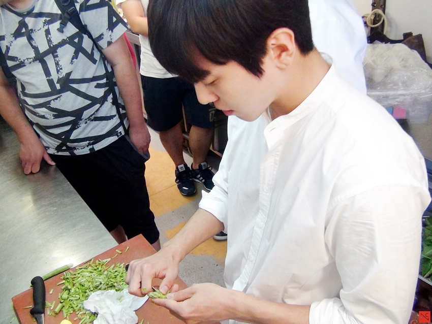 (FNC Entertainment)