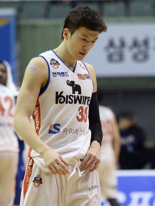 KBL 통산 42번째로 400스틸을 기록한 박찬희, [사진=뉴시스]