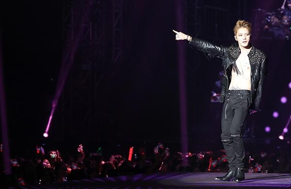 (C-JeS Entertainment)