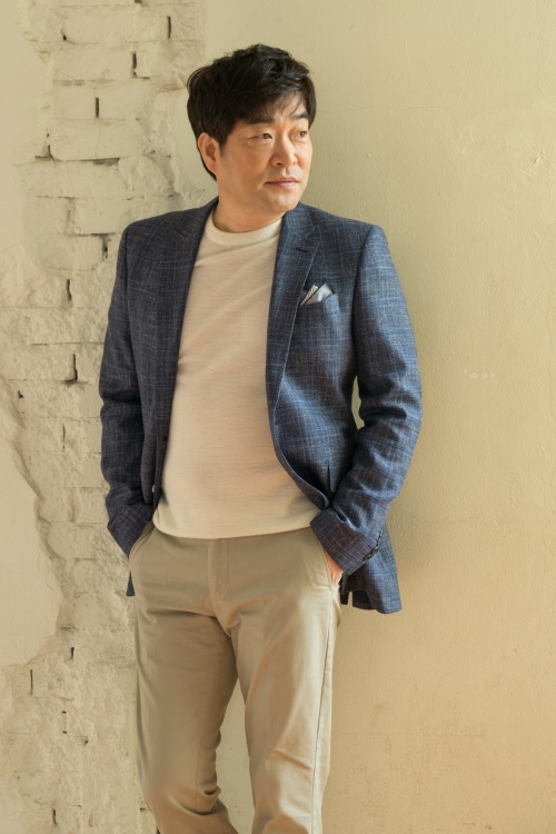 배우 손현주/사진=오퍼스픽처스 제공