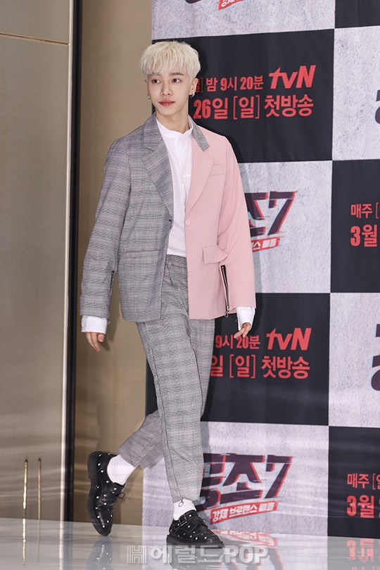 시선 사로잡는 비주얼