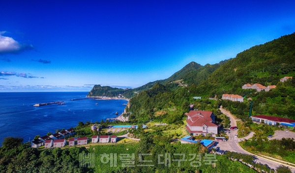 울릉도 최대규모와 최고의 전망을 자랑하는 대아리조트 전경(대아리조트 제공)