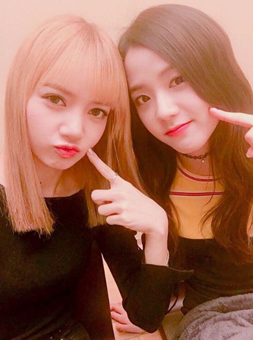 (사진=블랙핑크 인스타그램)