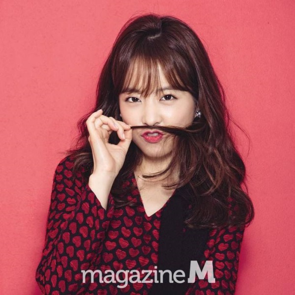 (Magazine M)