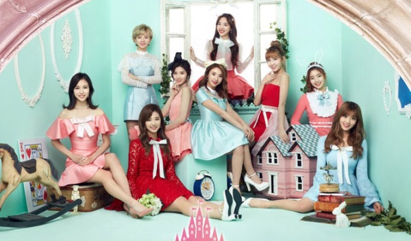K-pop group Twice (JYP Entertainment)