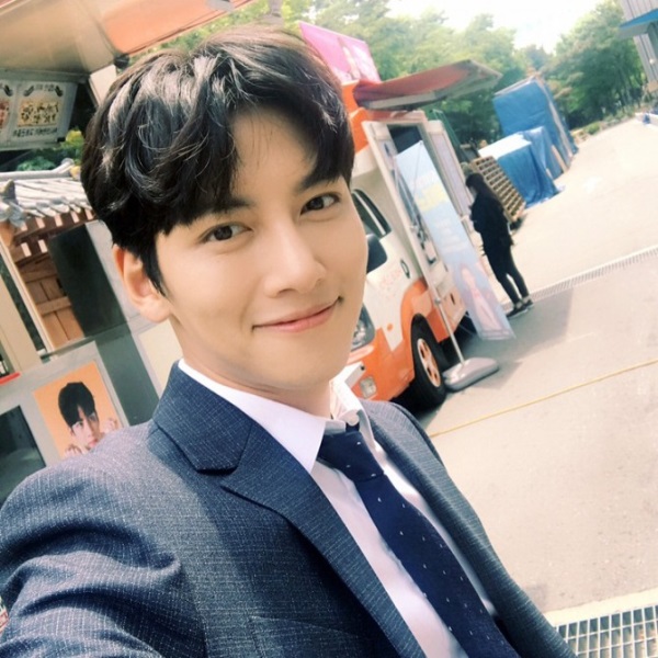 (Ji Chang-wook's Instagram)