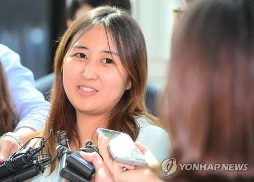 정유라 아들과 유섬나 씨가 7일 오후 같은 비행기로 국내 입국한다. (사진=연합뉴스)