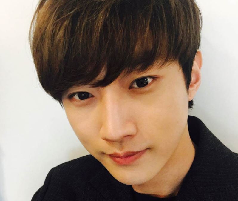 (Jinyoung's Instagram)