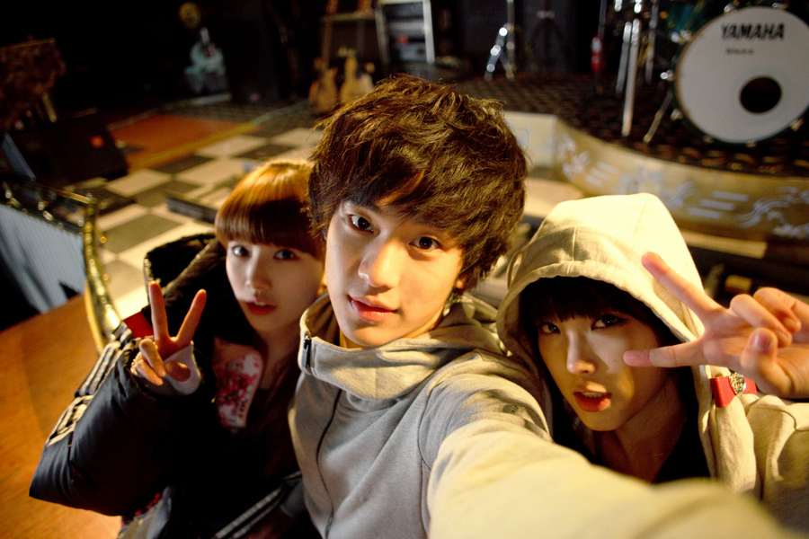 (KBS2)
