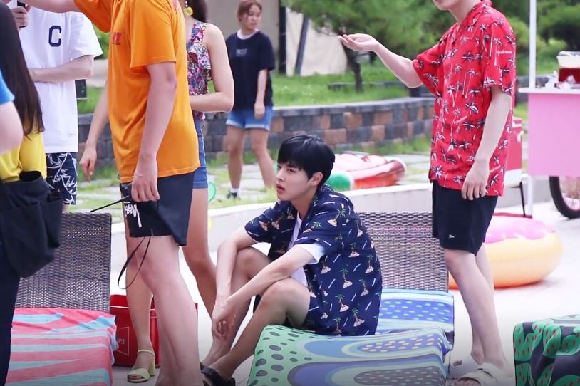 (Naver V app)