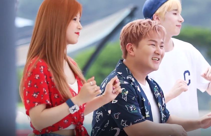 (Naver V app)