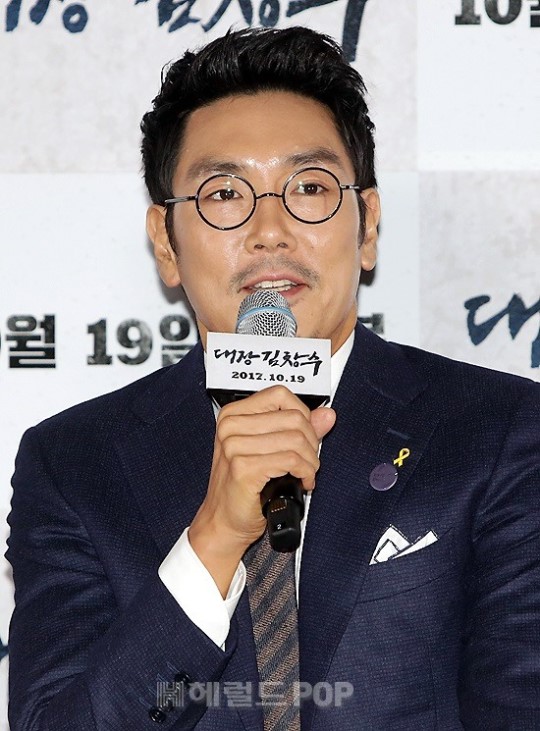 배우 조진웅/민은경 기자