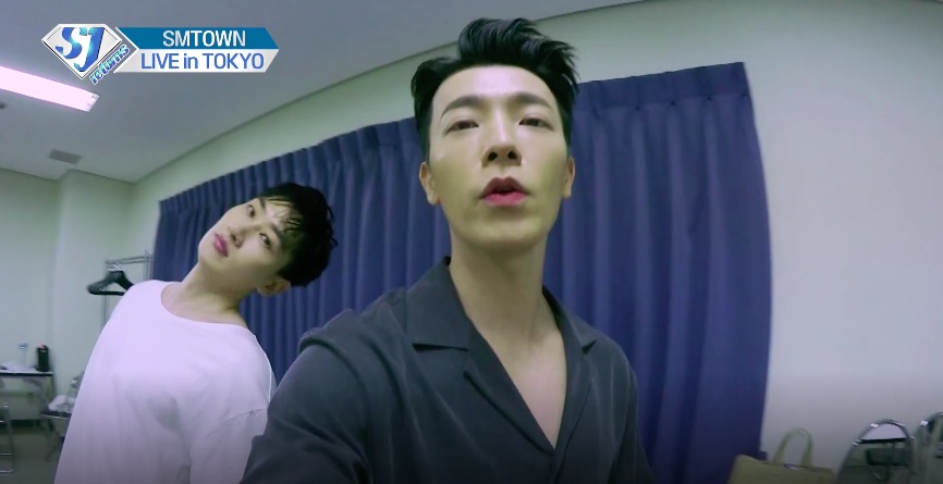 (Naver V app)