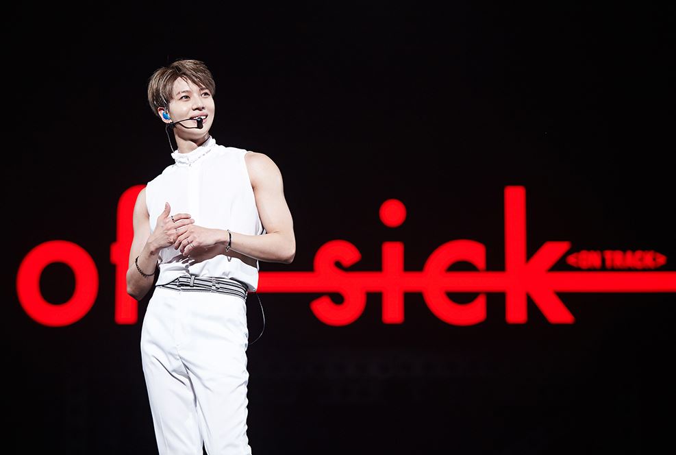 Taemin performs during a concert at Jamsil Gymnasium in Seoul on Sunday. (S.M. Entertainment)