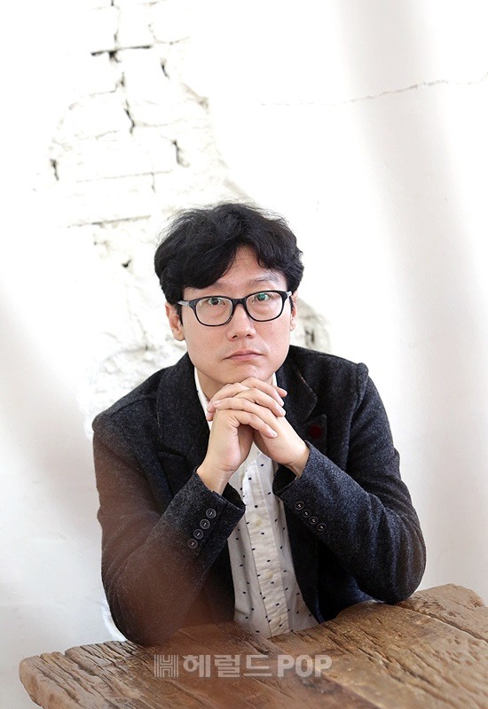 황동혁 감독/민은경 기자