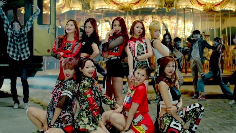 (JYP Entertainment)