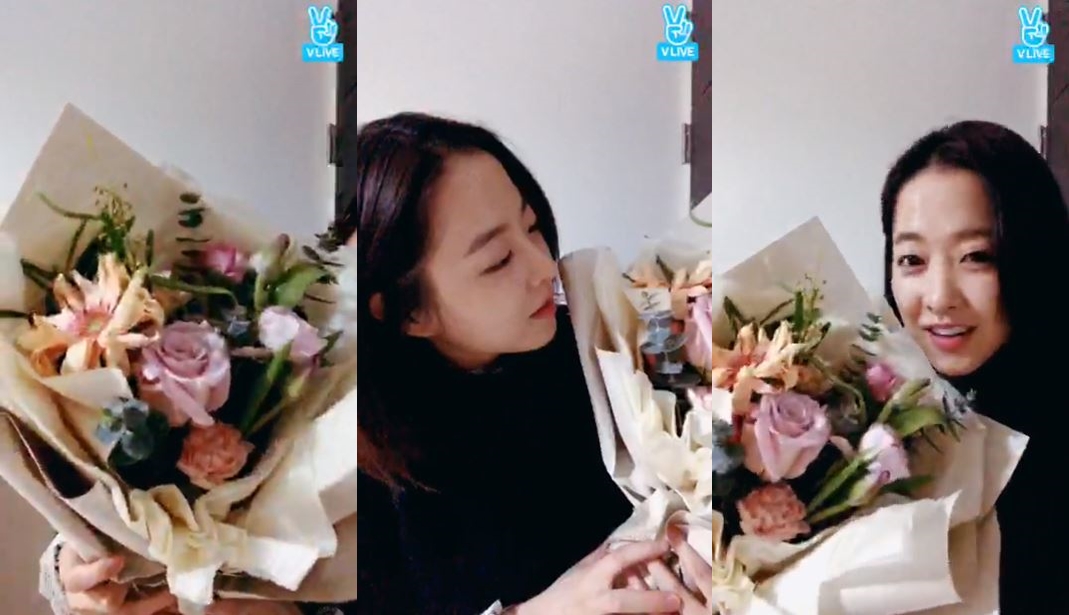 (Naver V app)