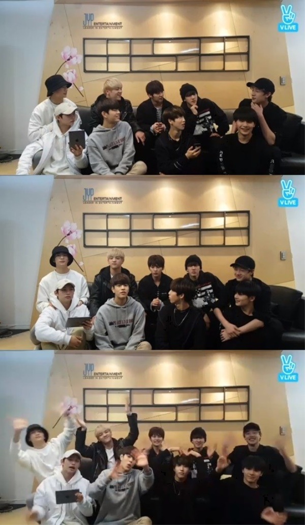 (Naver V app)