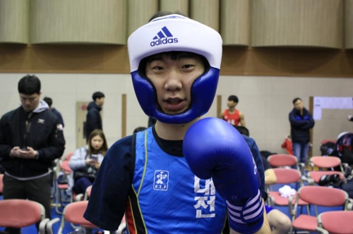 화제를 모으고 있는 '진짜 외팔복서' 손선기 씨. [사진=복싱을디자인하다 체육관]