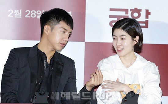 배우 이승기, 심은경/민은경 기자