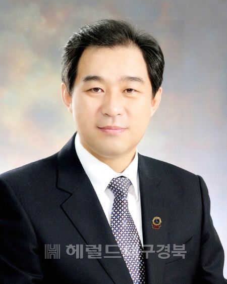 더불어 민주당 울릉군수 후보자로 영입된 박영희 한국라이온스미래포럼 대표