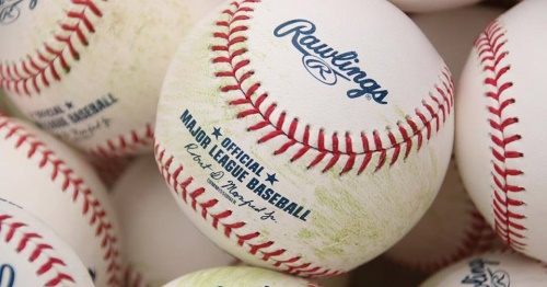홈런의 증가로 인해 메이저리그 공인구가 조작되었다는 논란이 불거졌다. [사진=MLB]
