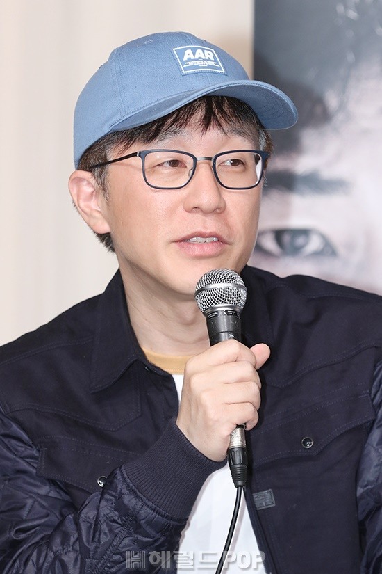 강신효 감독 / 사진=서보형 기자