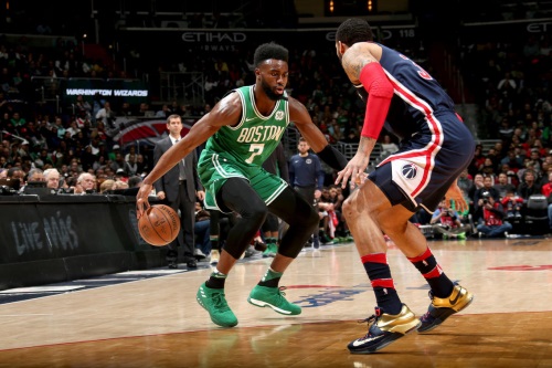 보스턴 셀틱스의 중요한 에너지 자원인 제일런 브라운(왼쪽). [사진=NBA]