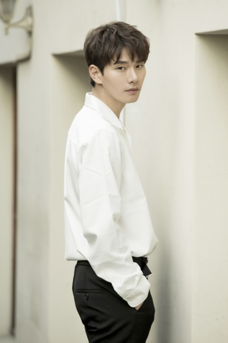 이이경은 MBC '이불 밖은 위험해'로 일상 속 매력을 보여주고 있다(사진=HB엔터테인먼트)