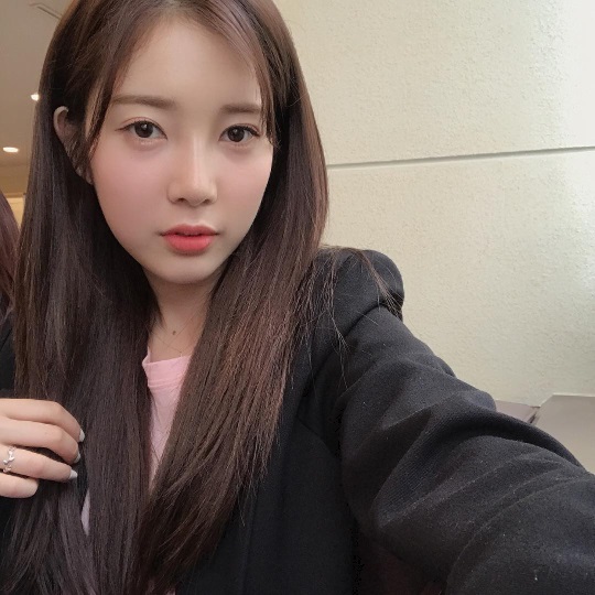 에이프릴 채경 인스타