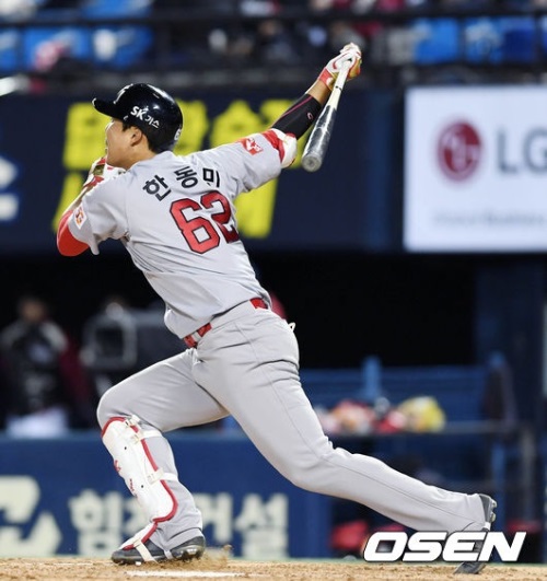 멀티 홈런을 기록하며 팀 타선을 이끈 한동민. [사진=OSEN]