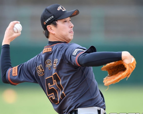 세이브 순위 단독 선두에 올라 있는 한화의 정우람. [사진=KBO]