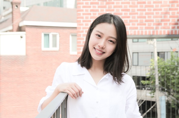 영화 '우리들'(2016) 윤가은 감독과의 작업을 꿈꾼다는 고민시(사진=미스틱엔터테인먼트)