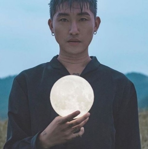 가수 문문