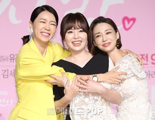 안선영, 하희라, 고은미/사진=민은경 기자