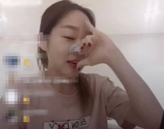 (사진=한수민 인스타그램 라이브 방송 갈무리)