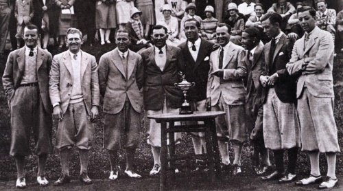 1927년 제1회 라이더컵의 미국 팀. 가운데가 캡틴 월터 하겐.