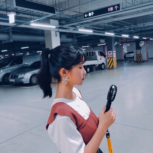 조현영 인스타그램