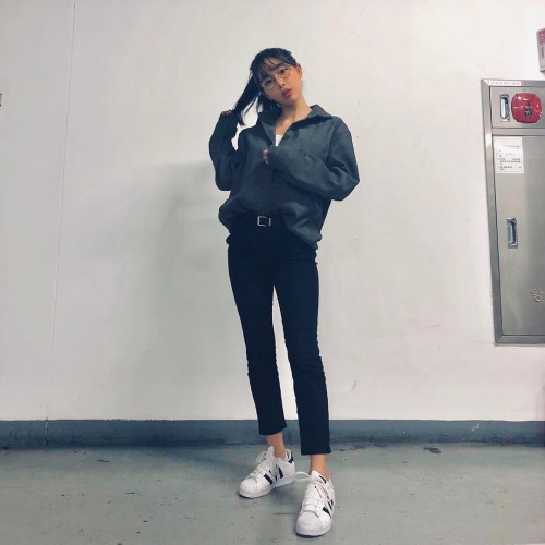 조현영 인스타그램
