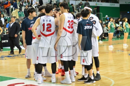 빠른 스피드를 앞세워 개막 4연승을 달리고 있는 모비스. [사진=KBL]