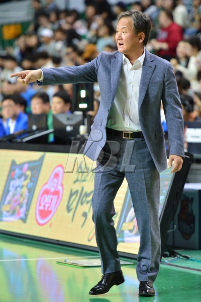 유재학 감독의 스피드를 앞세운 전술이 효과를 보고 있다. [사진=KBL]
