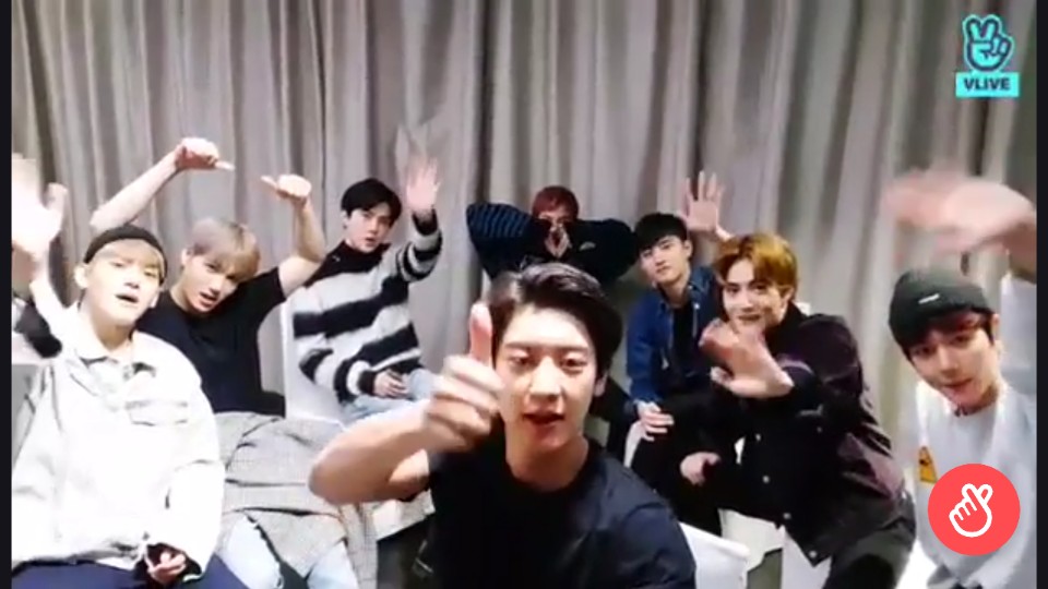 (Naver's V Live)