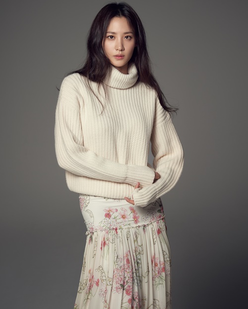 배우 수현/사진=문화창고 제공