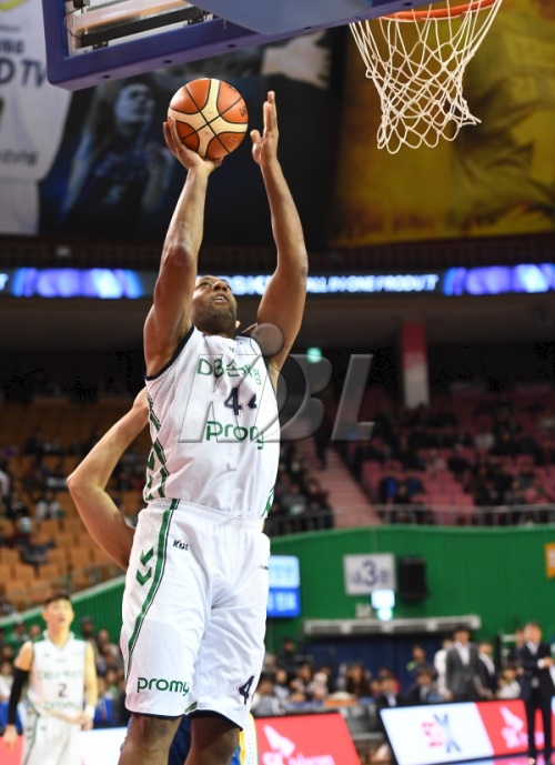 DB 윌리엄스가 더블더블로 팀의 승리를 이끌었다. [사진=KBL]