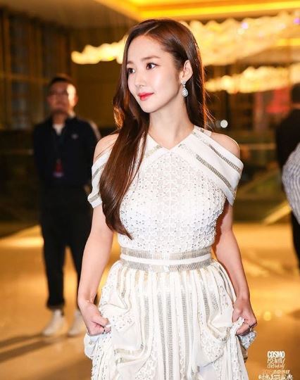 (Park Min-young's Instagram)