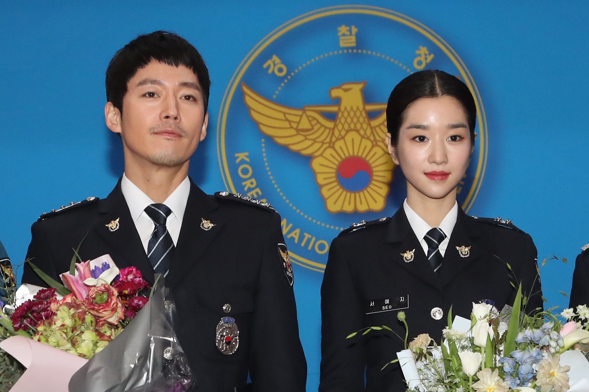 Jang Hyuk (left) and Seo Ye-ji (Yonhap)